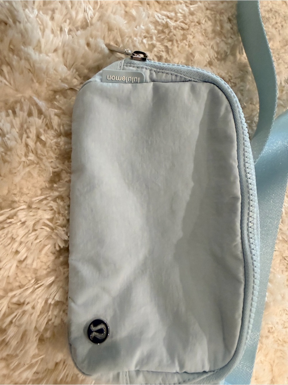 lululemon athletica Light Blue Crossbody Belt Bag - Picture 3 of 5